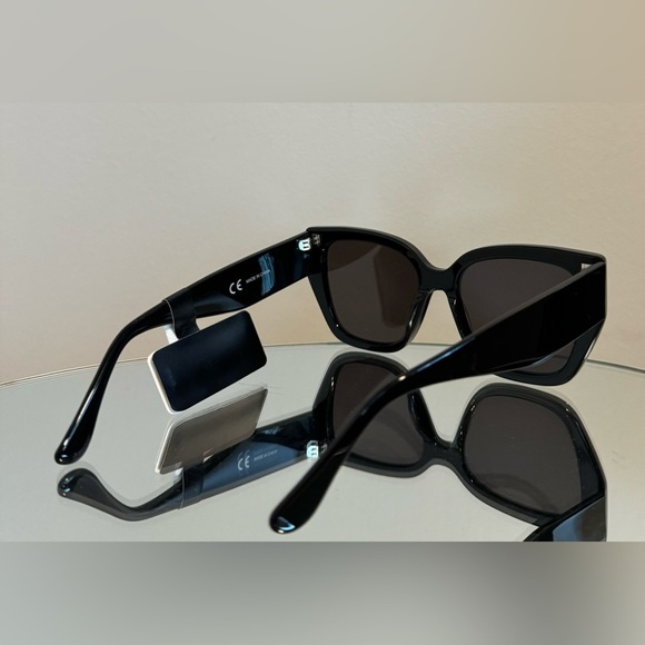 🆕J. Crew Cay  Oversized Black Sunglasses - Picture 8 of 15